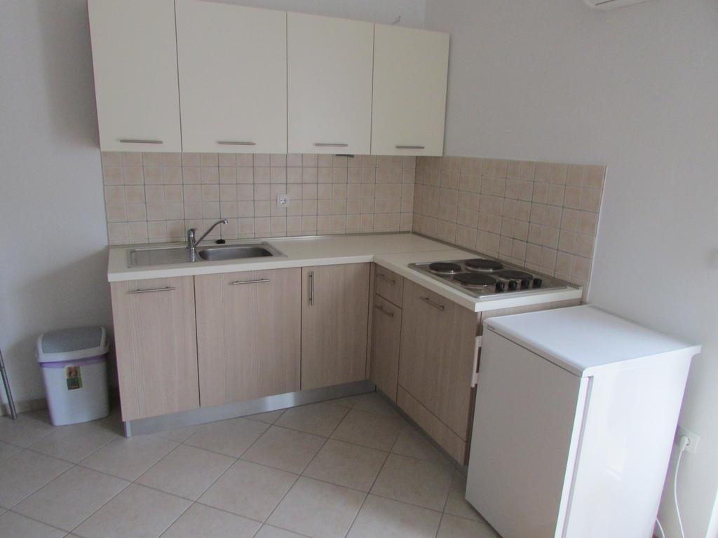 Apartmani I Sobe Grga Starigrad Paklenica Rom bilde