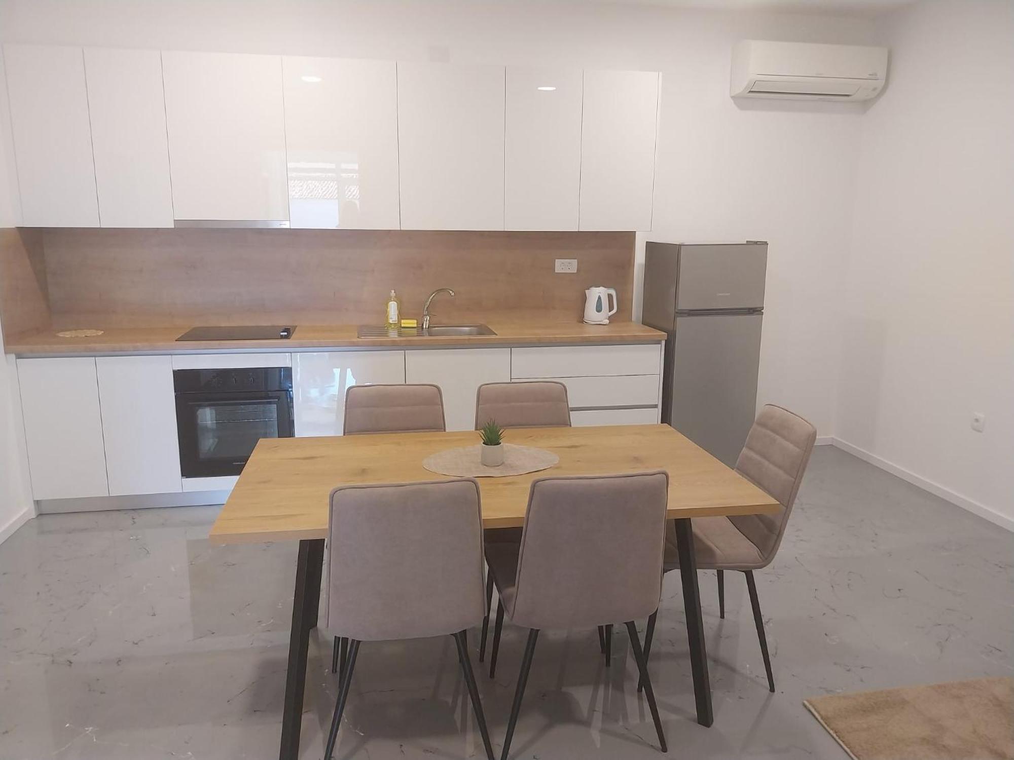 Apartmani I Sobe Grga Starigrad Paklenica Eksteriør bilde